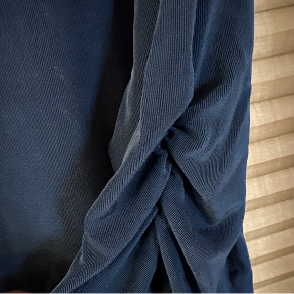 NWT Chico’s travelers Size 3 Short Sleeve Top Blue - Picture 3 of 4